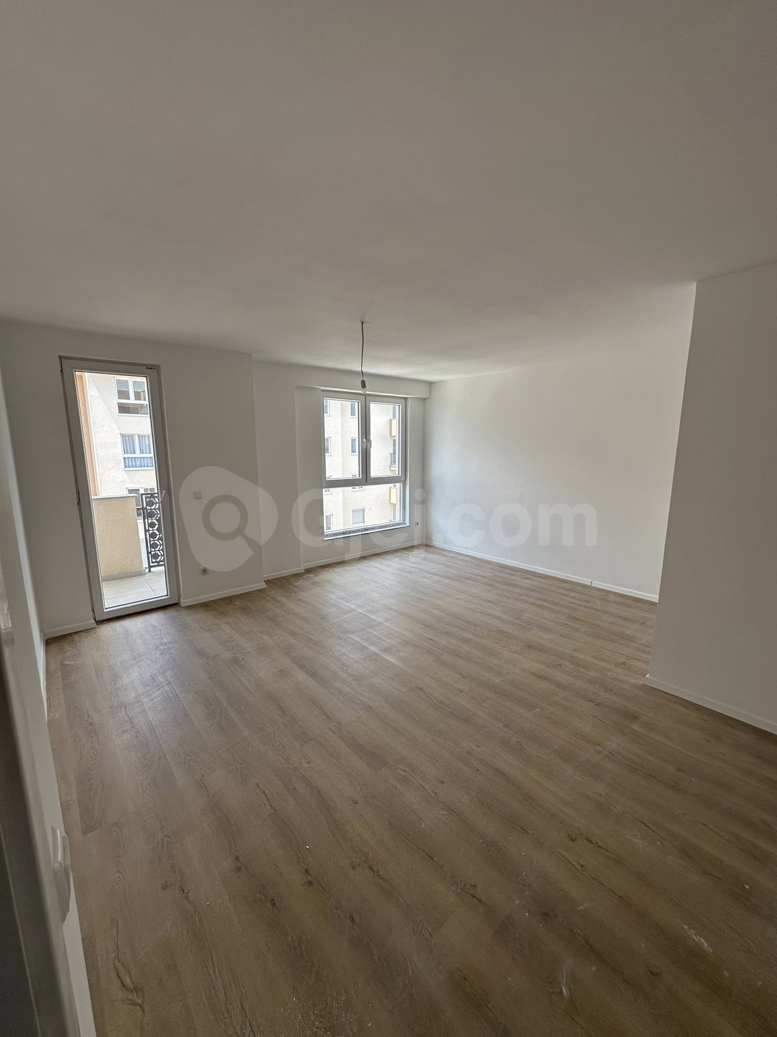 Banesë në #shitje me Fletë Poseduese në Fushë Kosovë