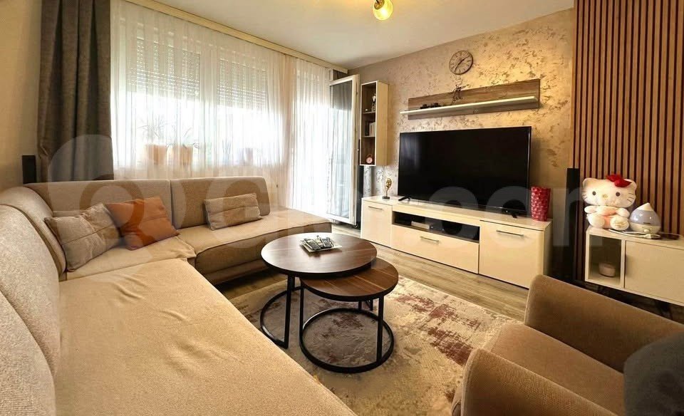 Banesë në #shitje në Fushë Kosovë