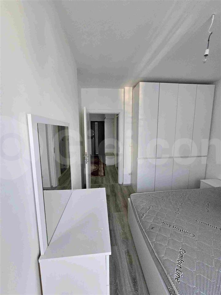 Thumbnail image 9