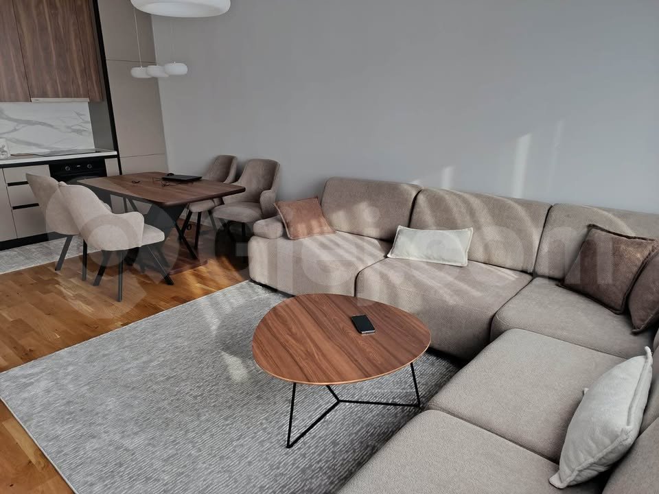 BANESË ME QIRA 2+1 NË MATIN 1