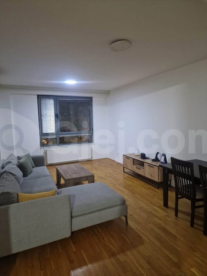 Banesë në #shitje në Lagjen 4 Llullat