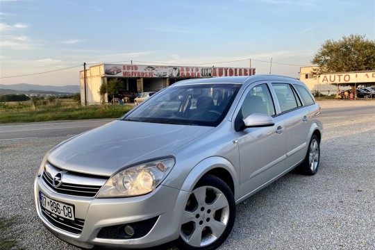 Opel Astra 1.9 CDTI Automatik