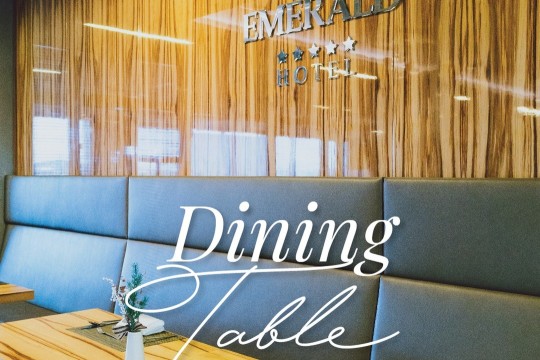 Hotel Emerald - Dining table