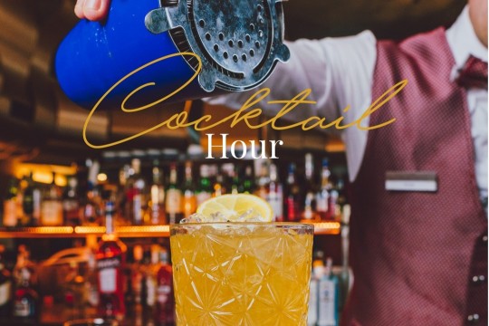 Hotel Emerald - Cocktail Hour