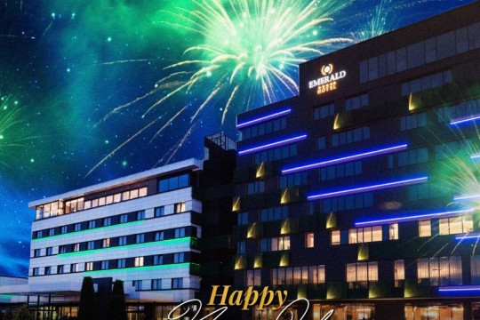 Hotel Emerald - Gëzuar Viti i Ri!
