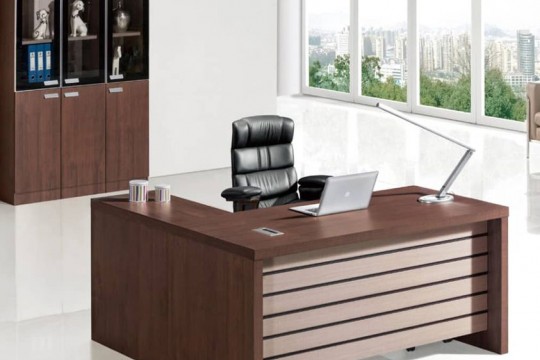 Bercom - Tavolina e zyrës